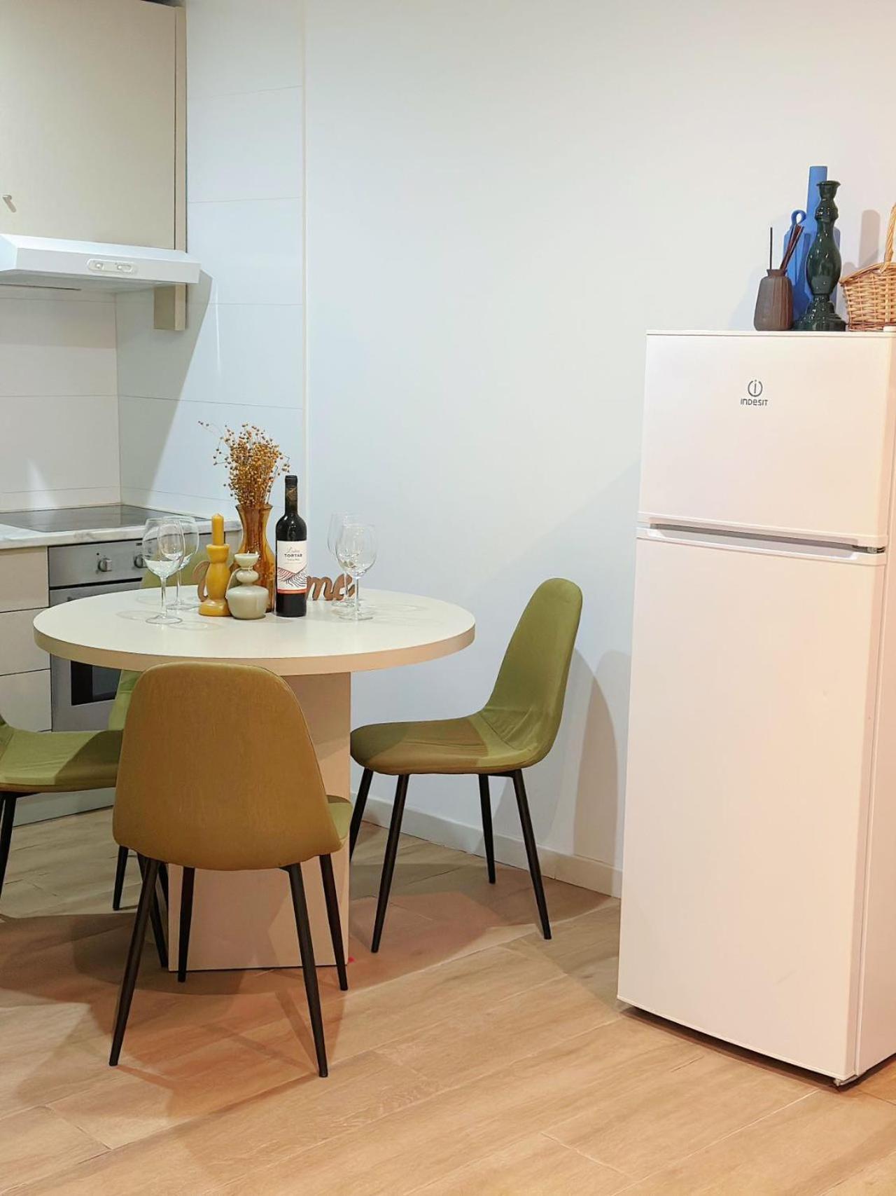Downtown A Whole House Duplex Designed For Remote Work And Near Metro Lapa * Oporto